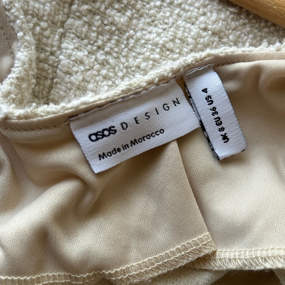 Cream Sleeveless Button-Down Romper - image 4